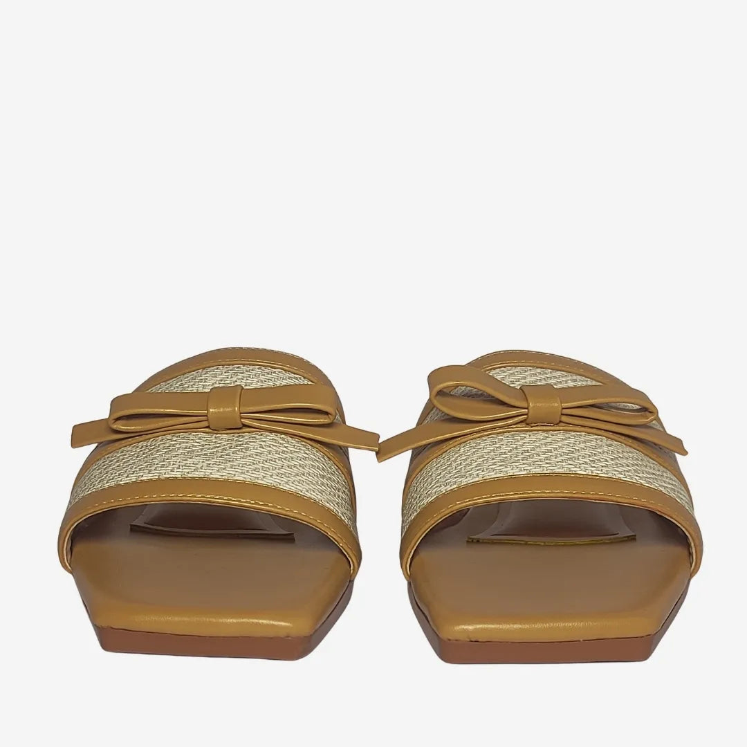 SANDALIA LUCY CAPUCHINO